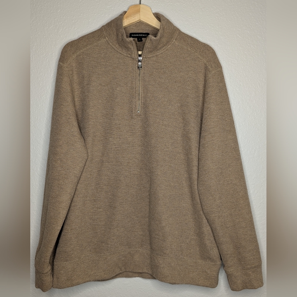 Banana Republic Men's Tan Quarter Zip Sweater